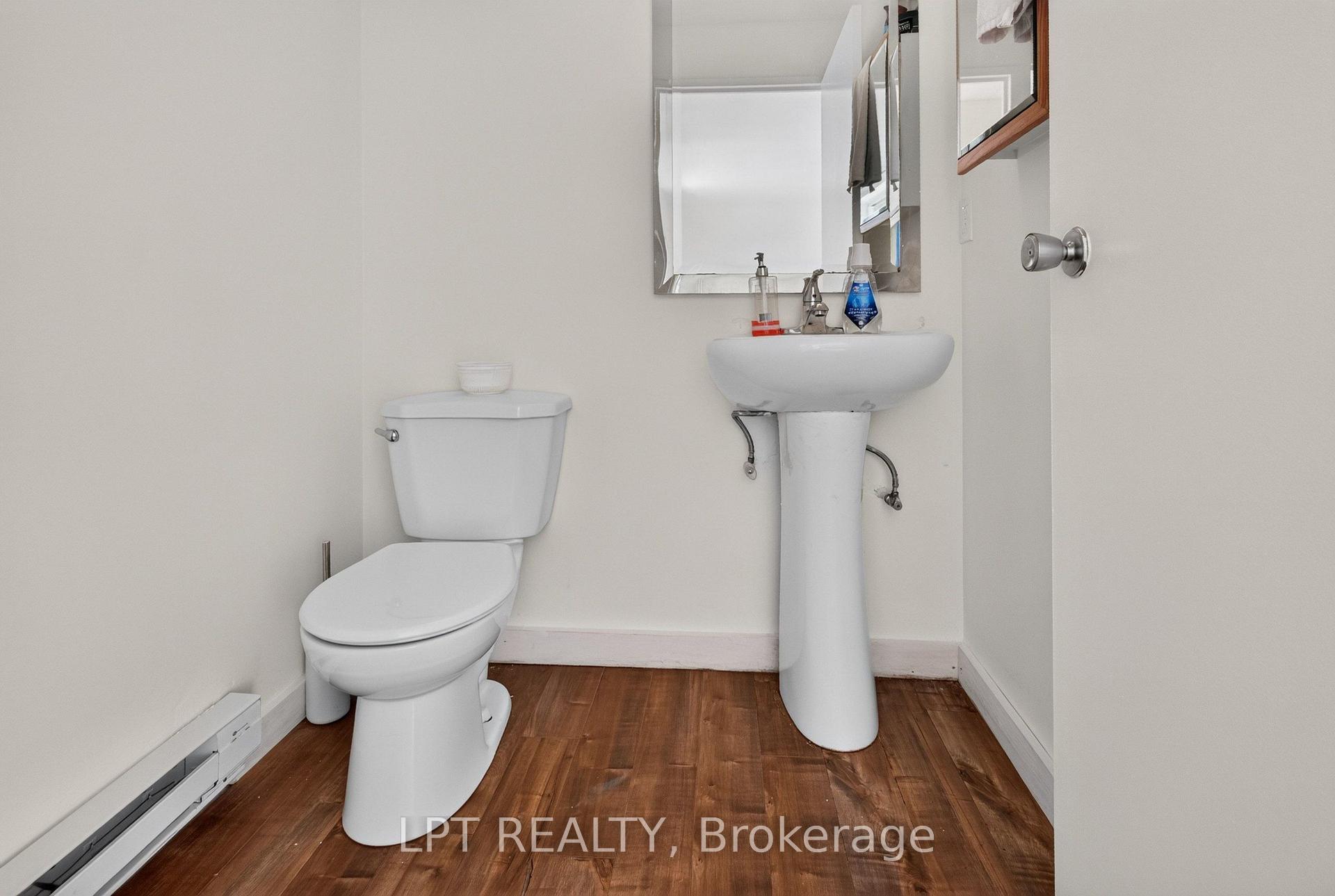 Photo 20 of Unit 203, 50 Burnside Avenue, Ottawa, Mechanicsville — HOMEH