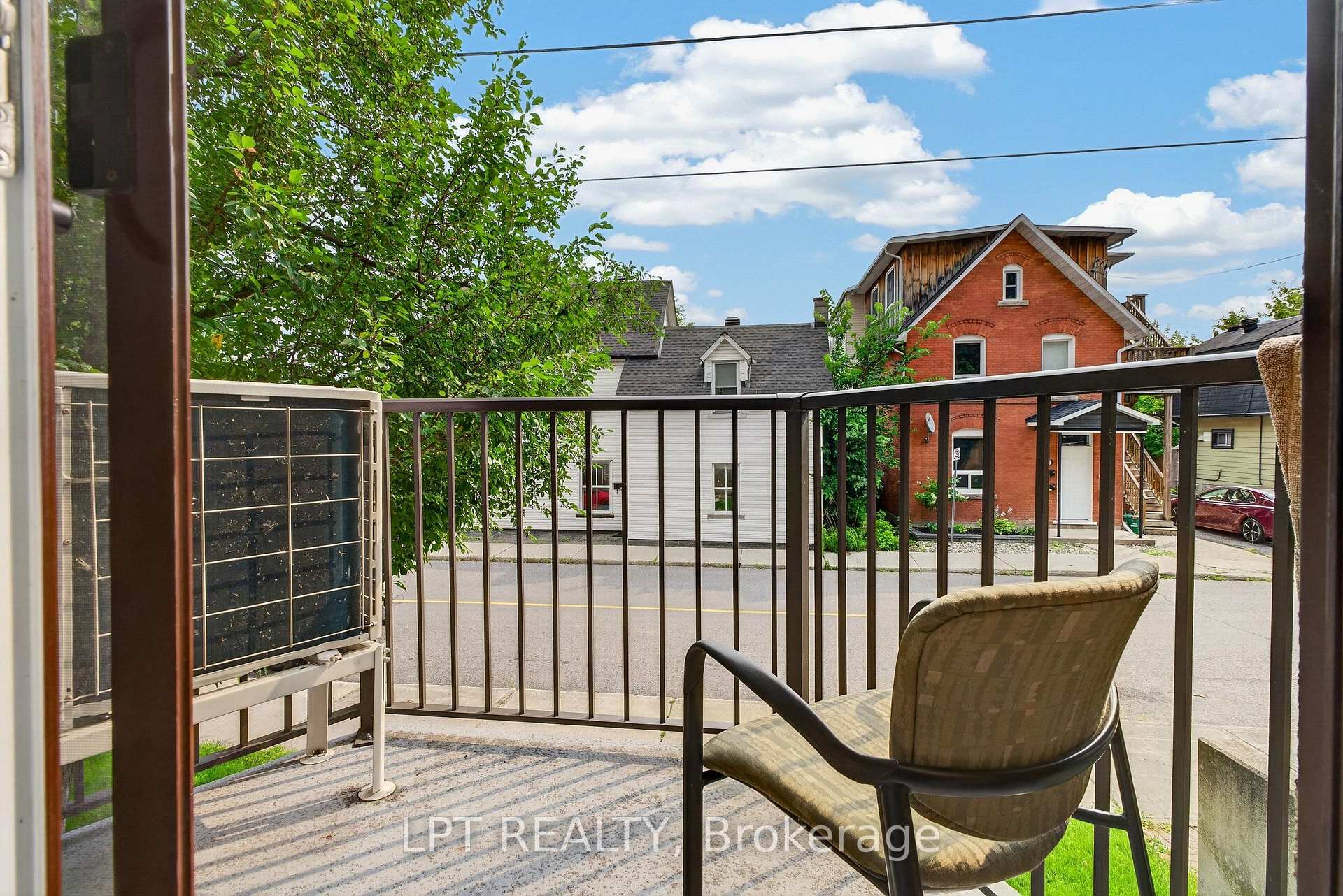Photo 22 of Unit 203, 50 Burnside Avenue, Ottawa, Mechanicsville — HOMEH