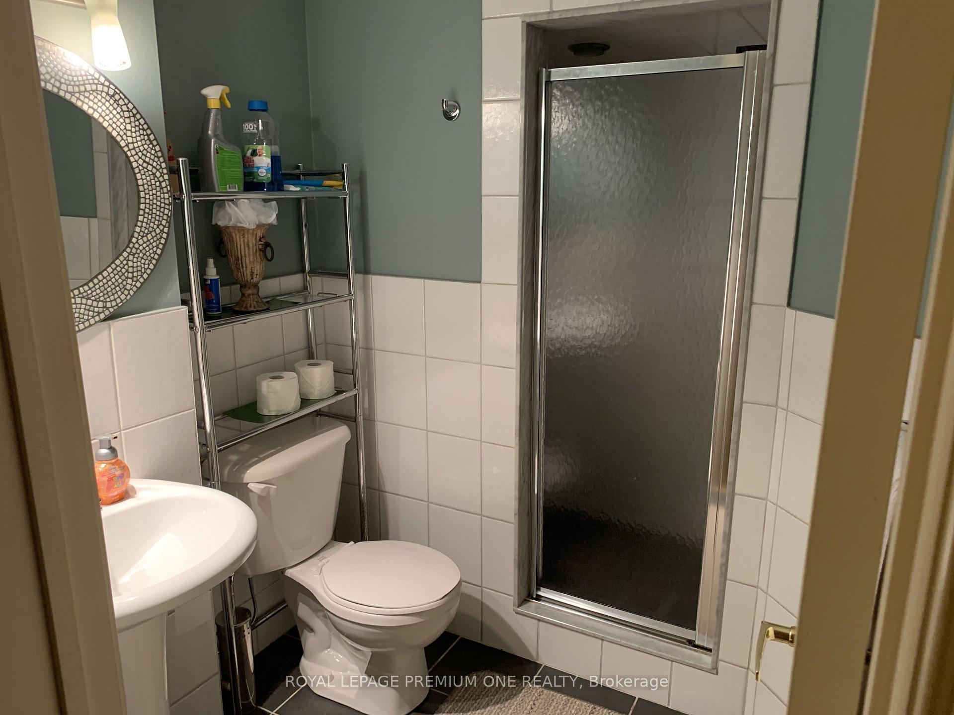 Photo 10 of 1370 Clarence Street, Vaughan, Sonoma Heights — HOMEH