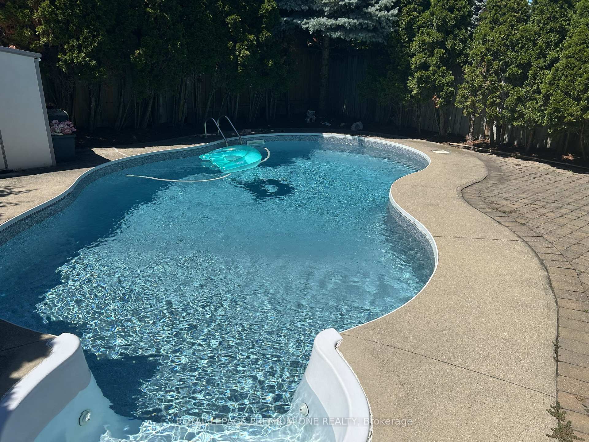 Photo 14 of 1370 Clarence Street, Vaughan, Sonoma Heights — HOMEH
