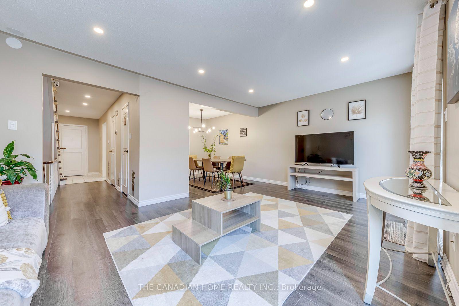 Photo 8 of Unit 3, 2226 Upper Middle Road, Burlington, Brant Hills — HOMEH