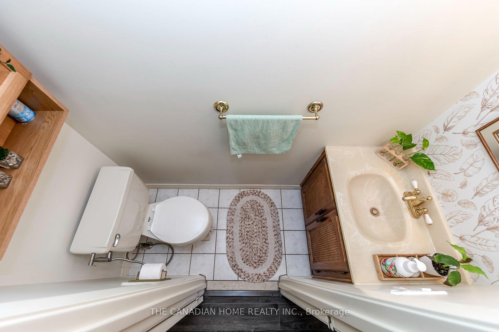 Photo 24 of Unit 3, 2226 Upper Middle Road, Burlington, Brant Hills — HOMEH