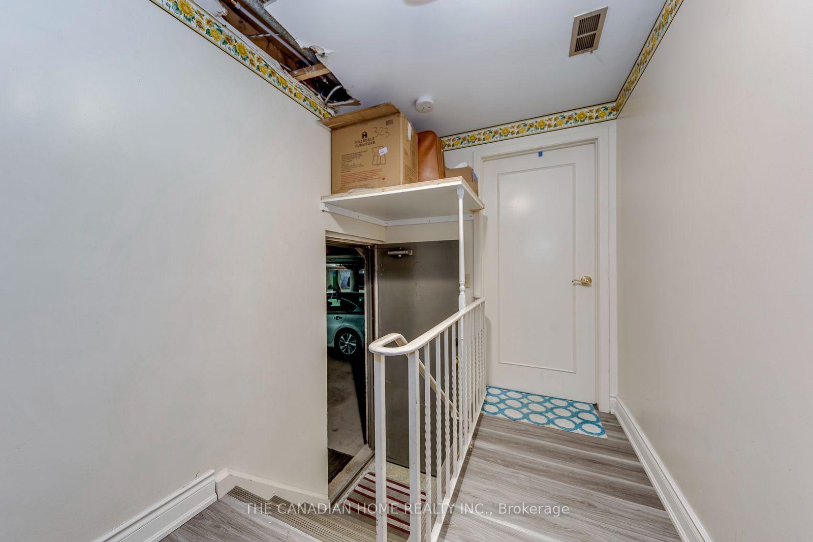 Photo 48 of Unit 3, 2226 Upper Middle Road, Burlington, Brant Hills — HOMEH