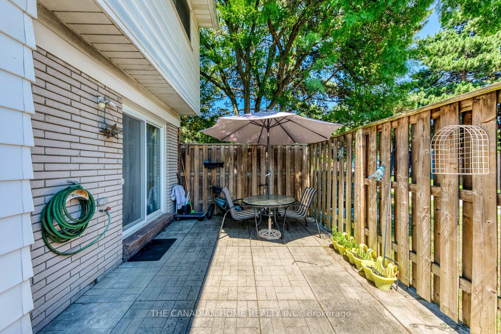 Photo 51 of Unit 3, 2226 Upper Middle Road, Burlington, Brant Hills — HOMEH