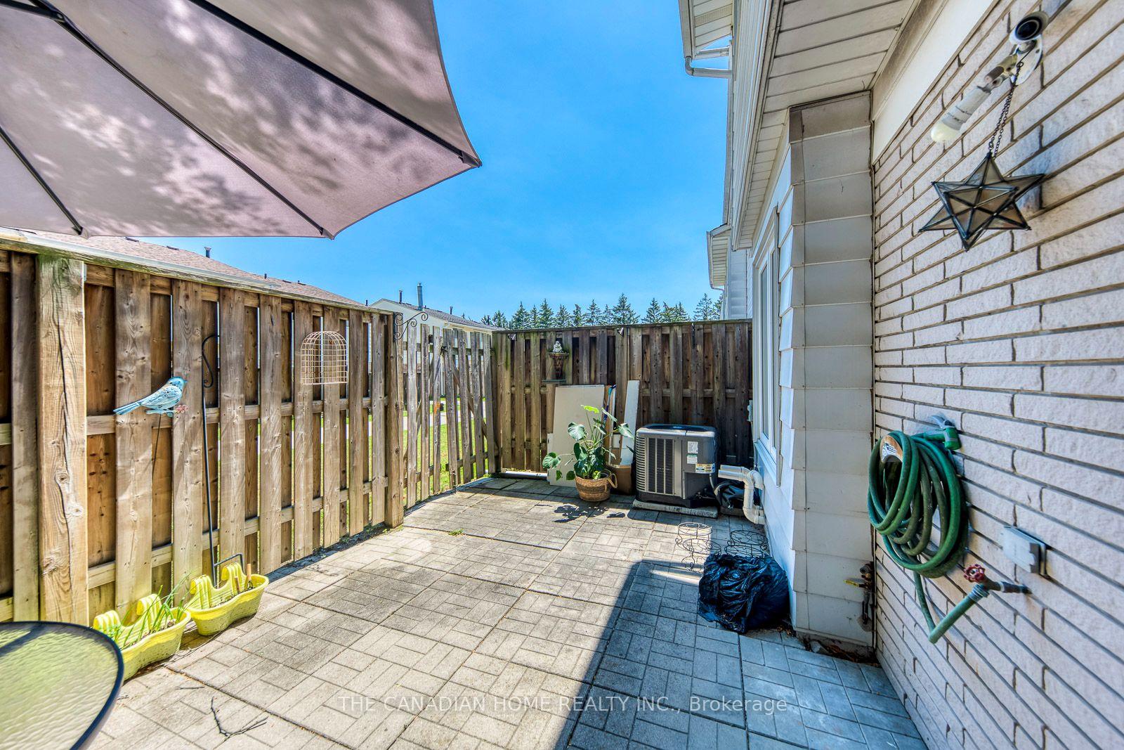 Photo 52 of Unit 3, 2226 Upper Middle Road, Burlington, Brant Hills — HOMEH