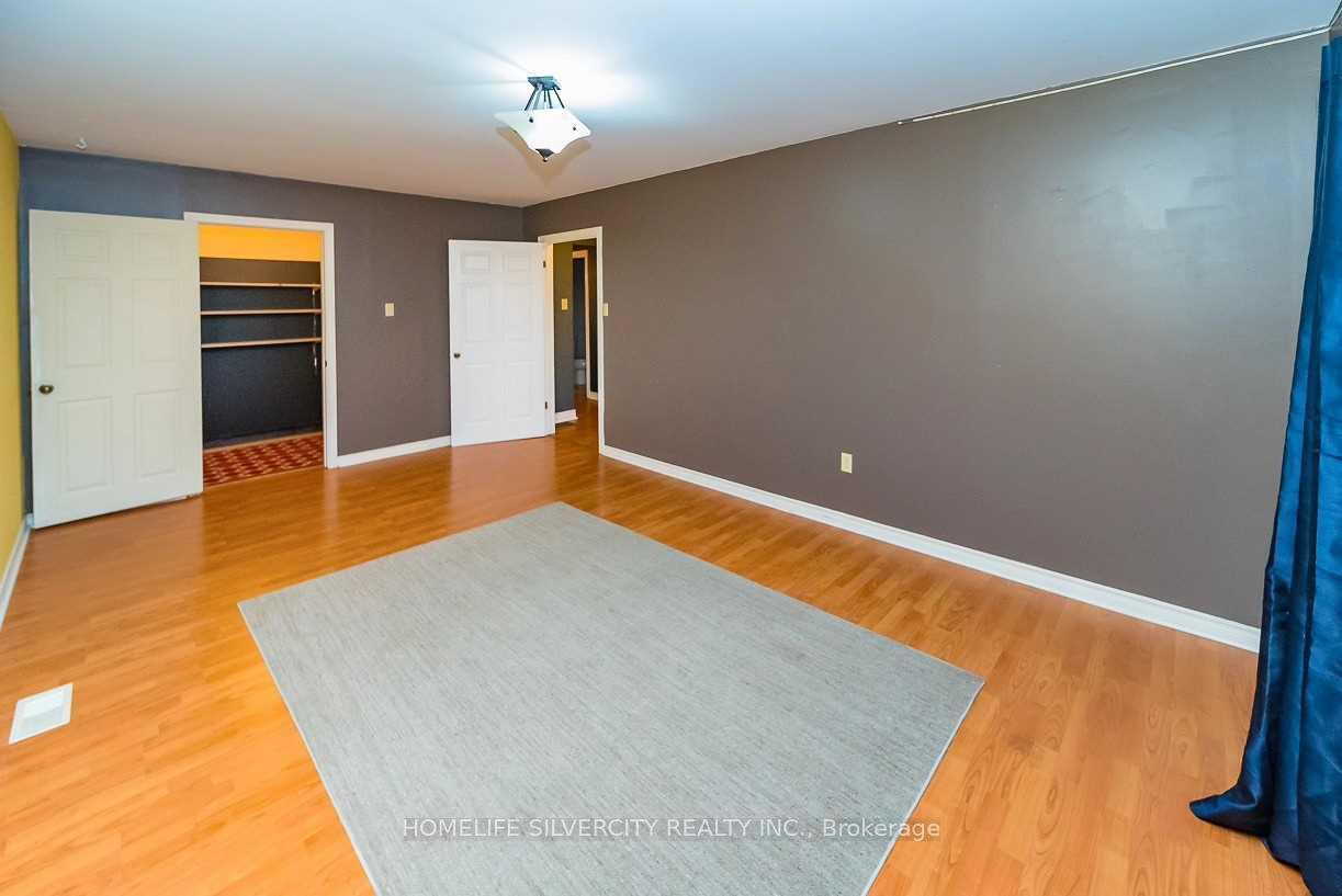 Photo 16 of 5254 Stanley Avenue, Niagara Falls, Cherrywood — HOMEH