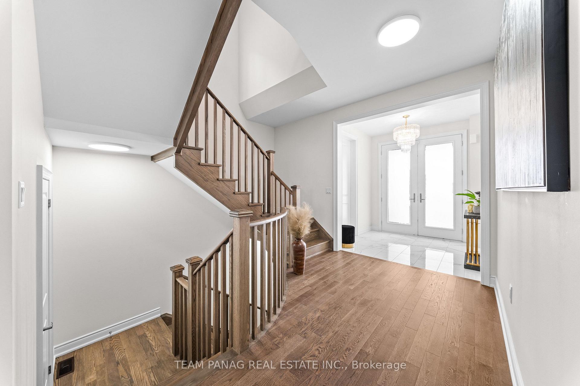 Photo 8 of 21 Aveena Road, Brampton, Bram East — HOMEH