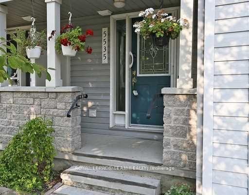 Photo 2 of 5535 Doctor Leach Drive, Ottawa, Manotick Village & Manotick Estates — HOMEH