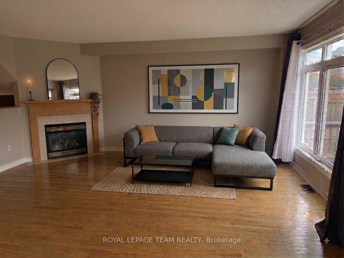 Photo 3 of 5535 Doctor Leach Drive, Ottawa, Manotick Village & Manotick Estates — HOMEH