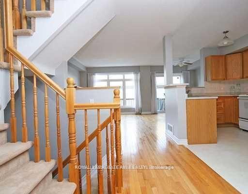Photo 7 of 5535 Doctor Leach Drive, Ottawa, Manotick Village & Manotick Estates — HOMEH