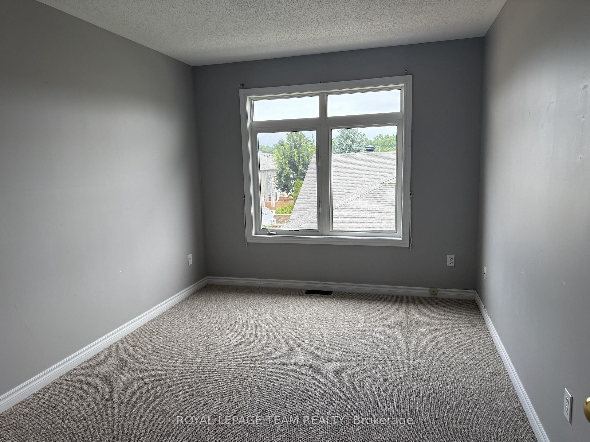 Photo 15 of 5535 Doctor Leach Drive, Ottawa, Manotick Village & Manotick Estates — HOMEH