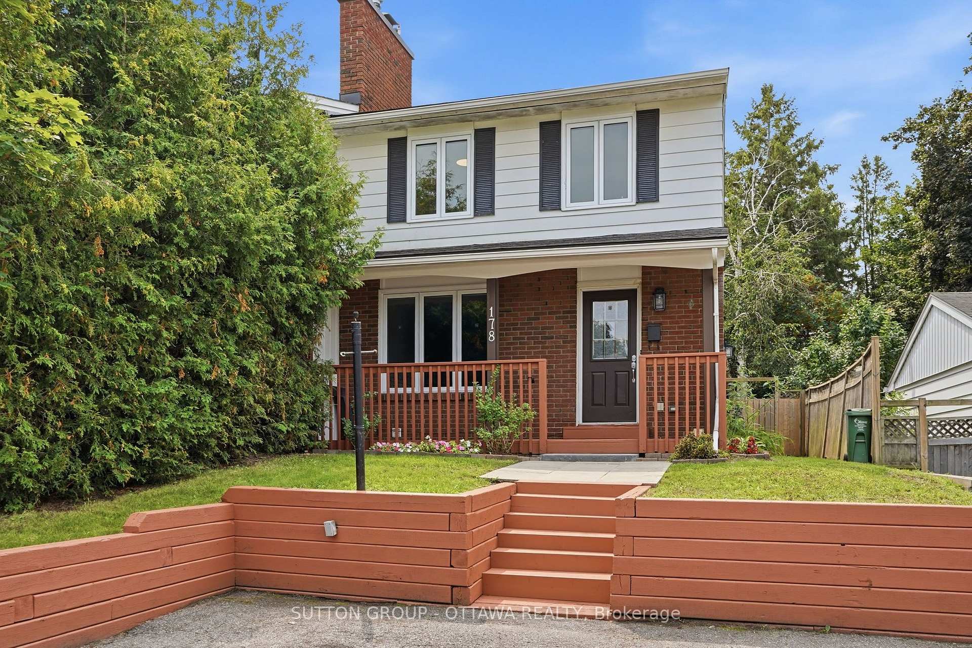 Photo 3 of 178 Mcclellan Road, Ottawa, Sheahan Estates/Trend Village — HOMEH