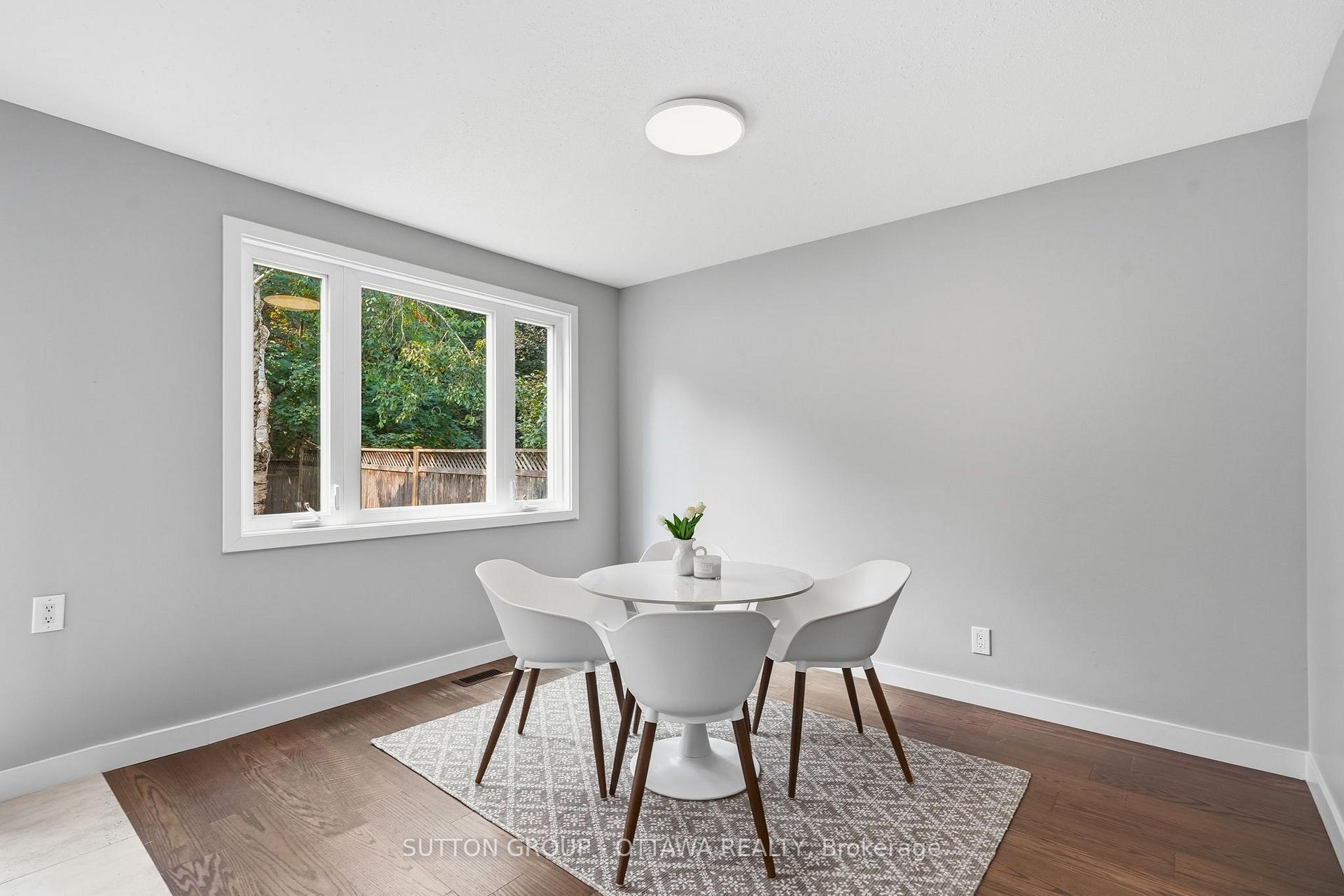 Photo 11 of 178 Mcclellan Road, Ottawa, Sheahan Estates/Trend Village — HOMEH