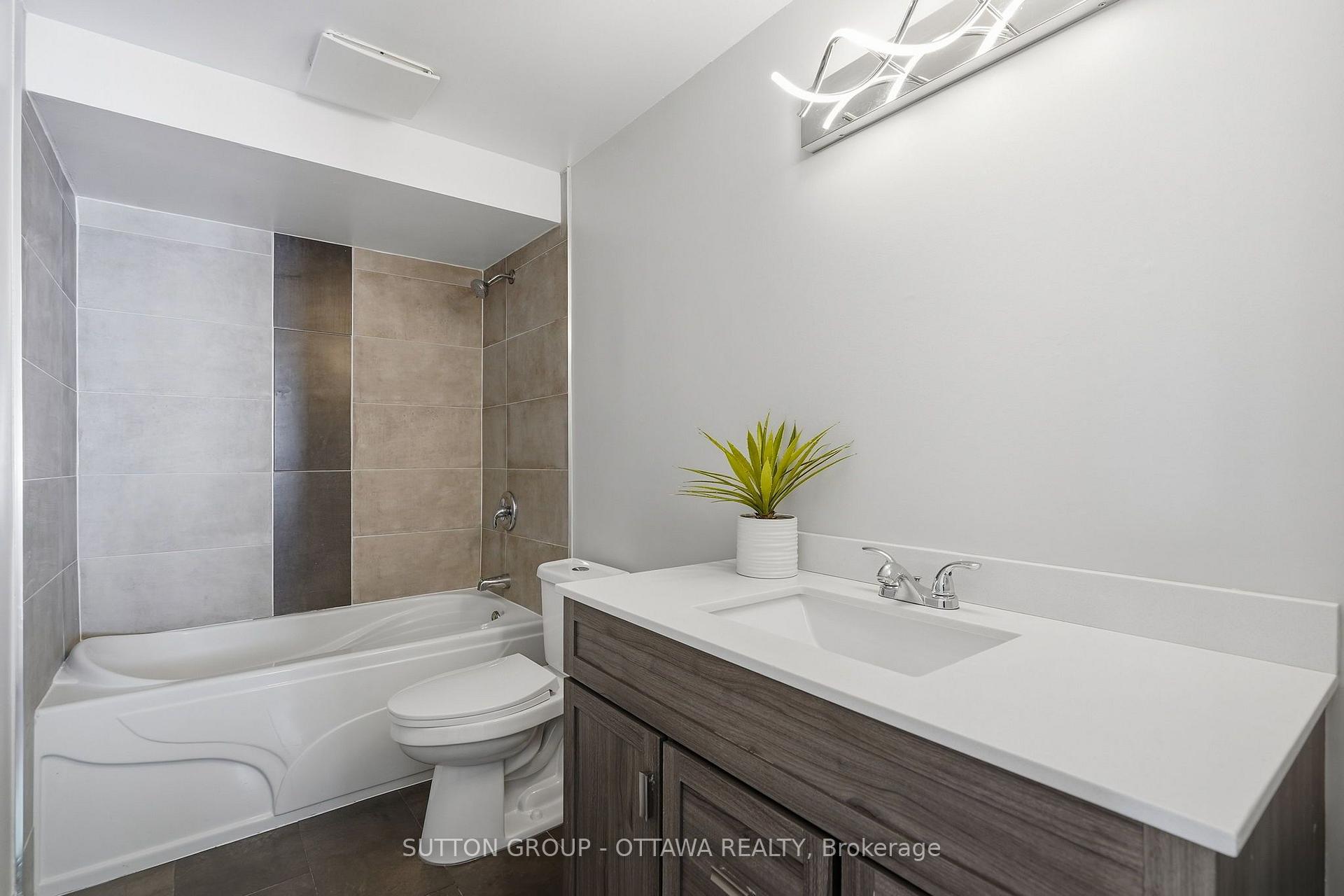 Photo 22 of 178 Mcclellan Road, Ottawa, Sheahan Estates/Trend Village — HOMEH