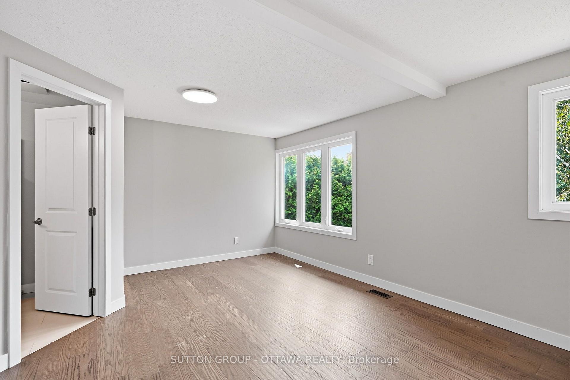 Photo 24 of 178 Mcclellan Road, Ottawa, Sheahan Estates/Trend Village — HOMEH