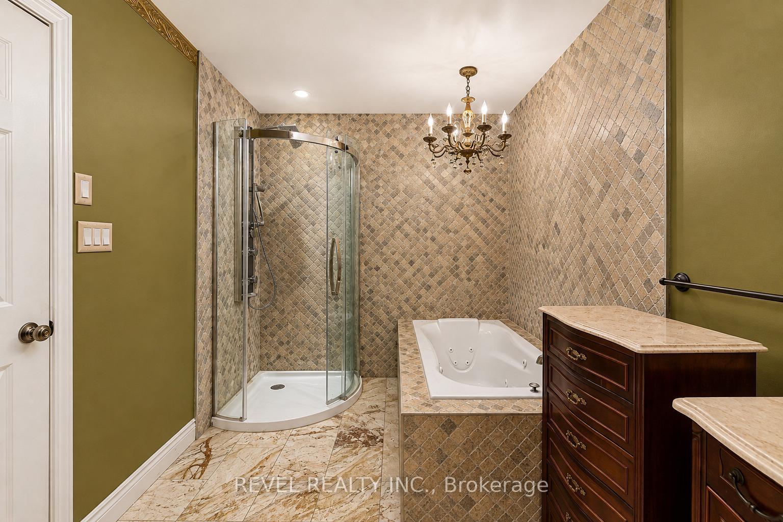 Photo 25 of 218 Macaulay Street E, Hamilton, North End — HOMEH