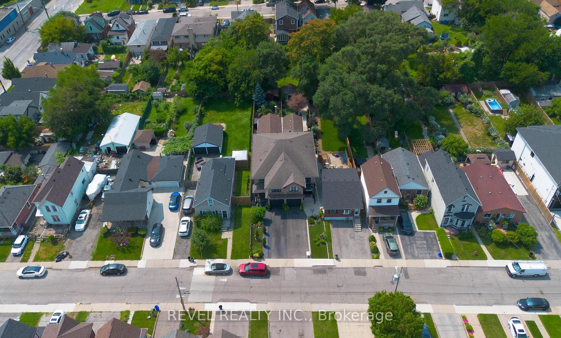 Photo 38 of 218 Macaulay Street E, Hamilton, North End — HOMEH