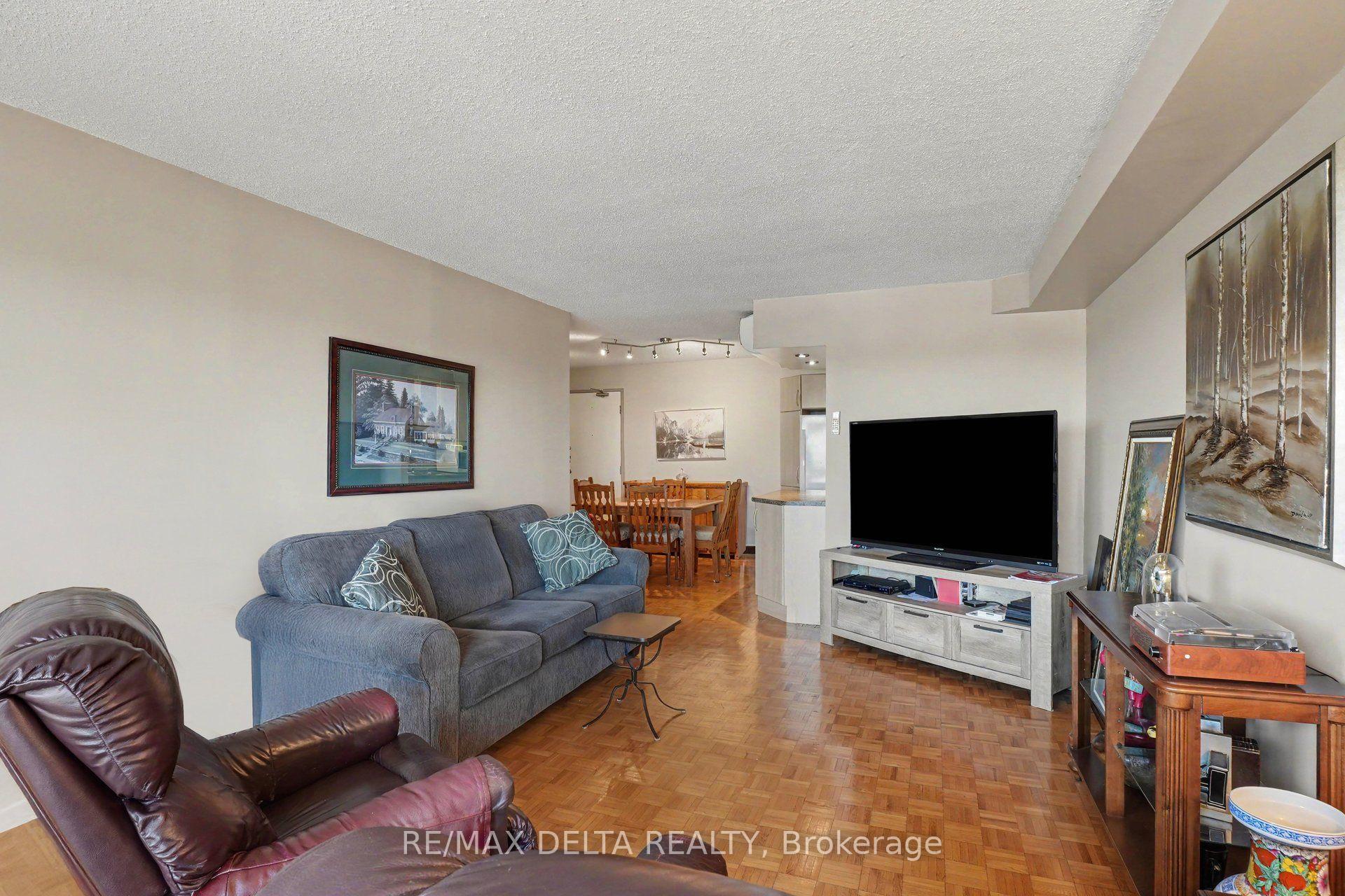 Photo 8 of Unit 1610, 158A Mcarthur Avenue, Ottawa, Vanier — HOMEH