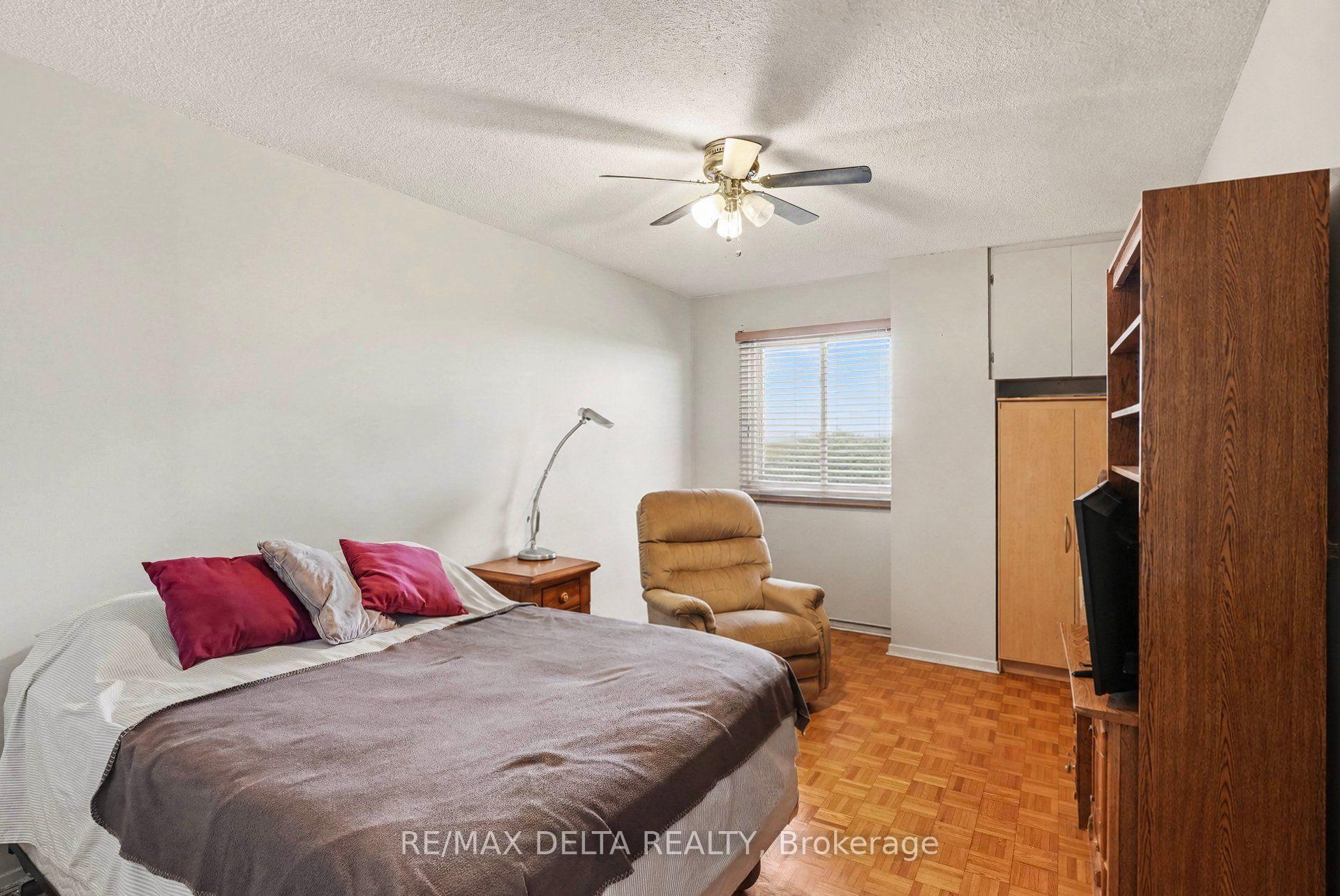 Photo 20 of Unit 1610, 158A Mcarthur Avenue, Ottawa, Vanier — HOMEH