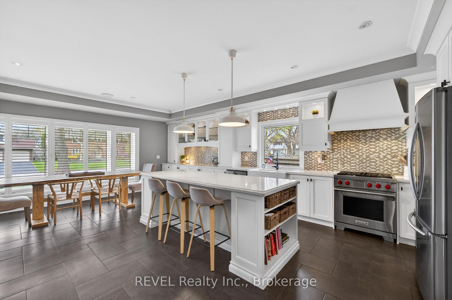 Photo 14 of 34 Royal York Road, St. Catharines, Lakeshore — HOMEH