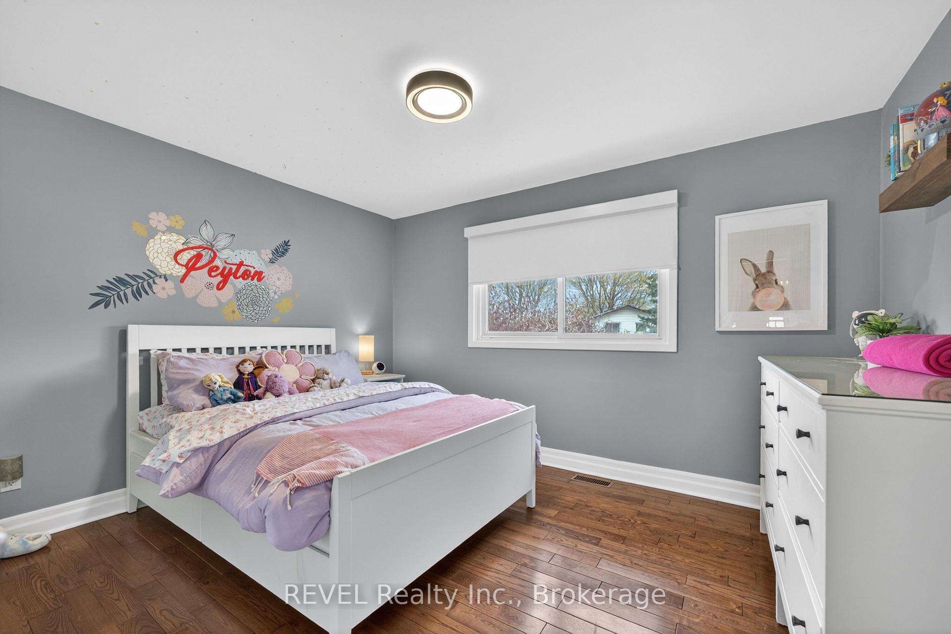 Photo 25 of 34 Royal York Road, St. Catharines, Lakeshore — HOMEH