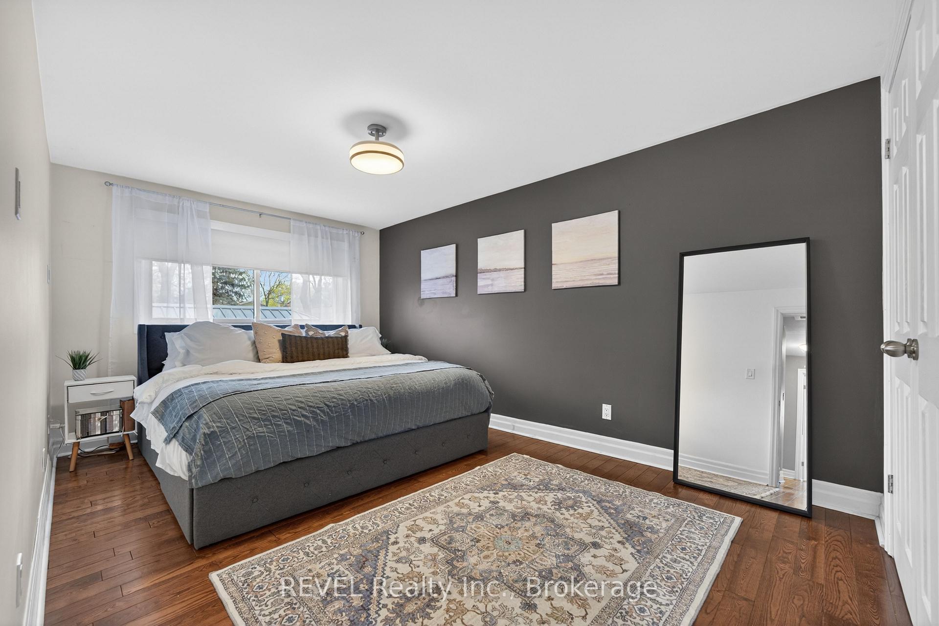 Photo 29 of 34 Royal York Road, St. Catharines, Lakeshore — HOMEH