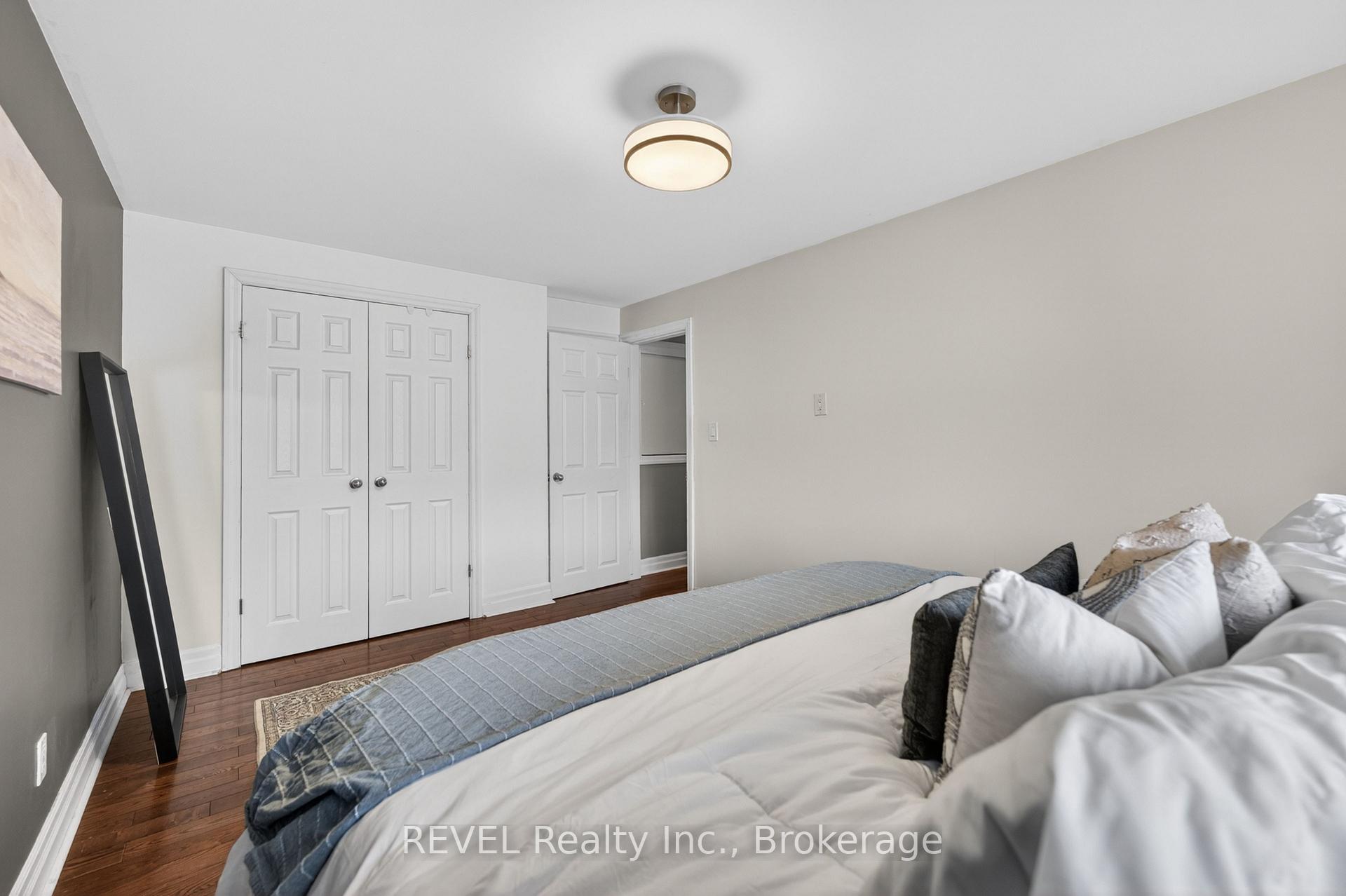 Photo 30 of 34 Royal York Road, St. Catharines, Lakeshore — HOMEH