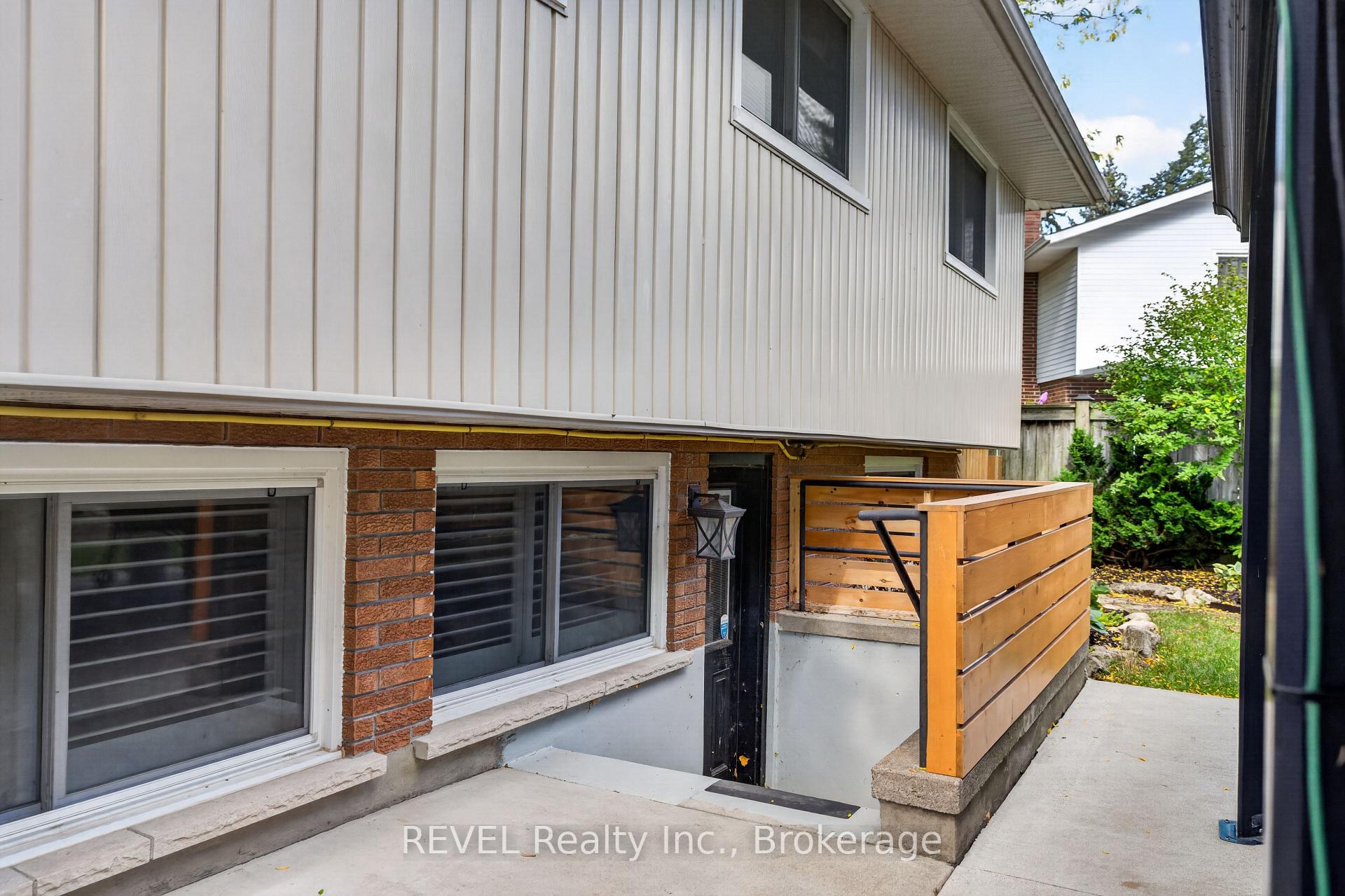 Photo 47 of 34 Royal York Road, St. Catharines, Lakeshore — HOMEH