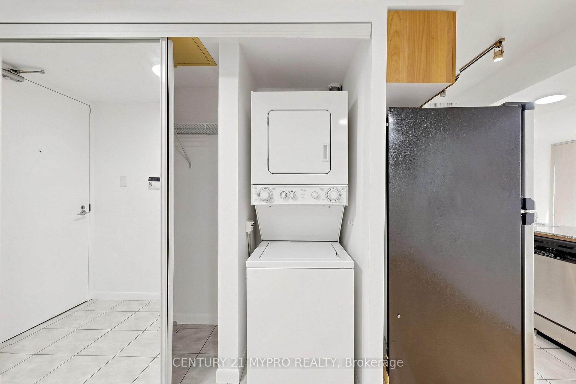 Photo 31 of Unit 708, 38 Grenville Street, Toronto, Bay Street Corridor — HOMEH