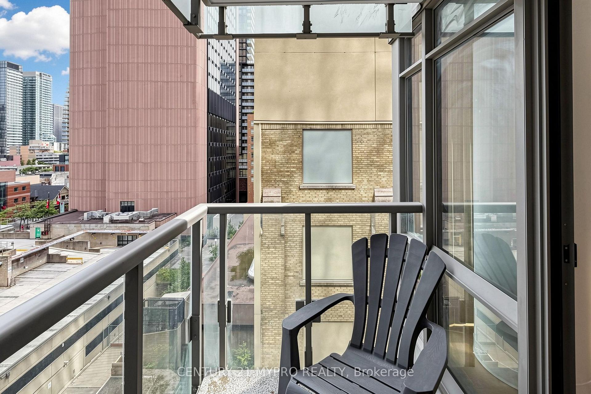 Photo 33 of Unit 708, 38 Grenville Street, Toronto, Bay Street Corridor — HOMEH