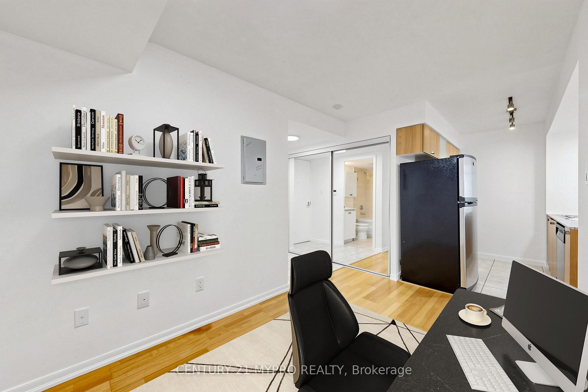 Photo 25 of Unit 708, 38 Grenville Street, Toronto, Bay Street Corridor — HOMEH