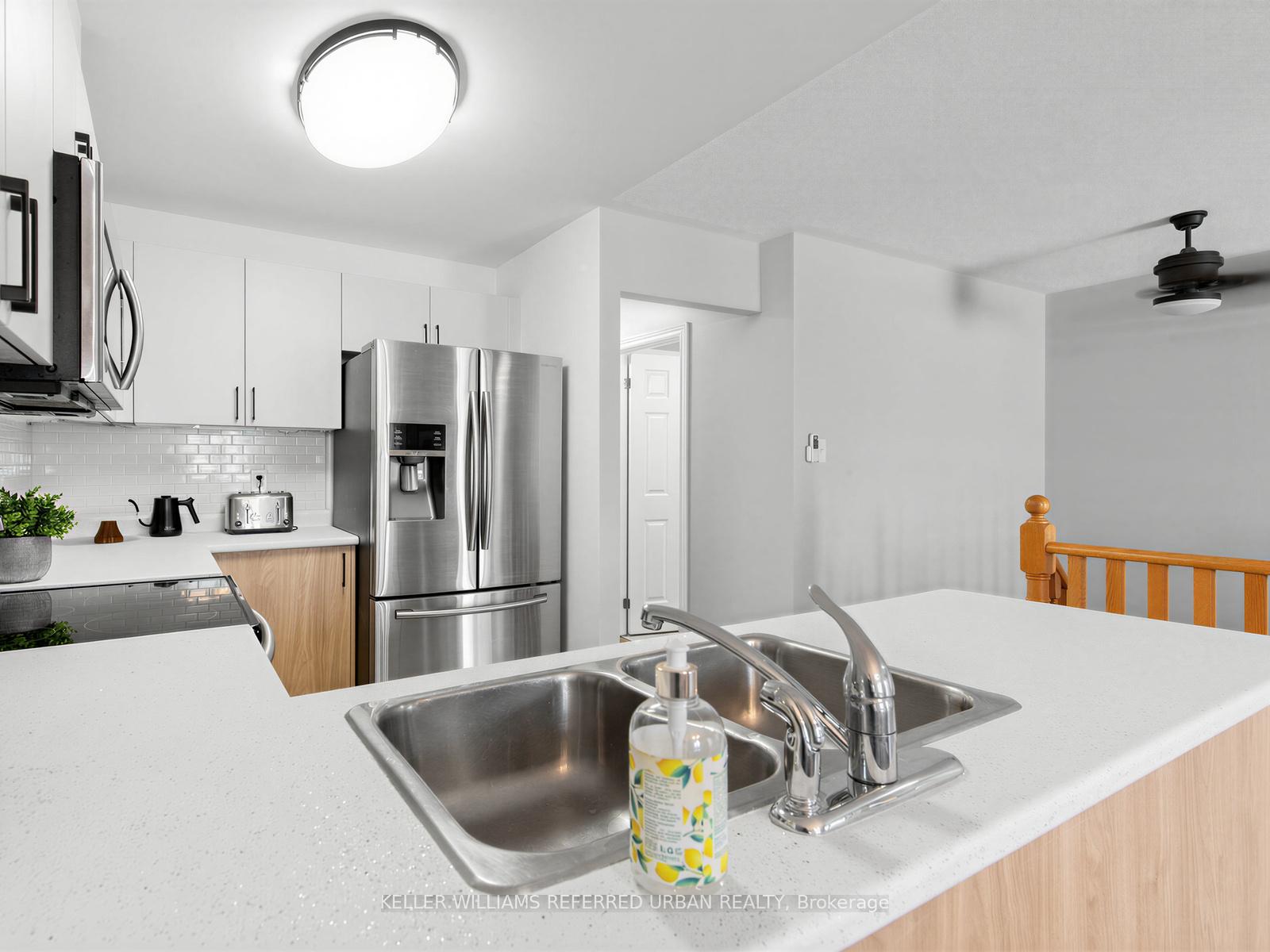 Photo 9 of 5 Caserta Street, Georgina, Keswick North — HOMEH