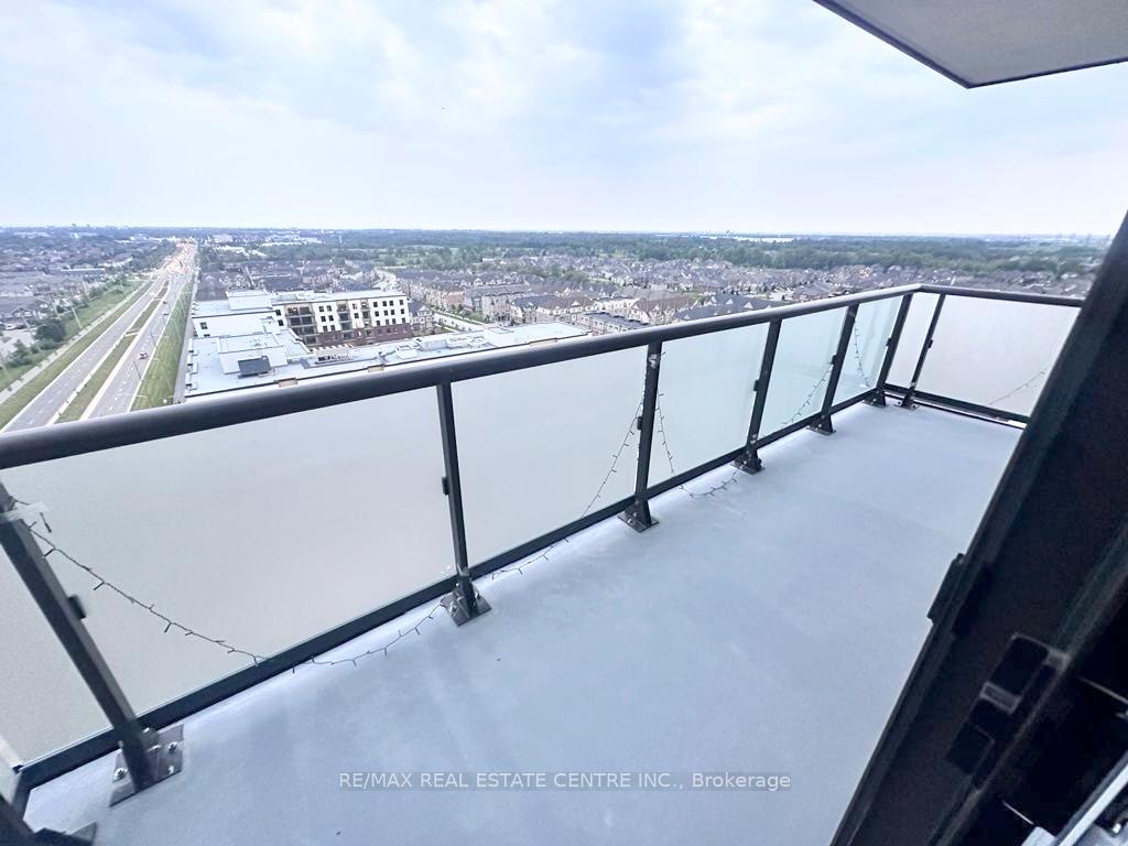 Photo 17 of Unit 1516, 2550 Simcoe Street N, Oshawa, Windfields — HOMEH