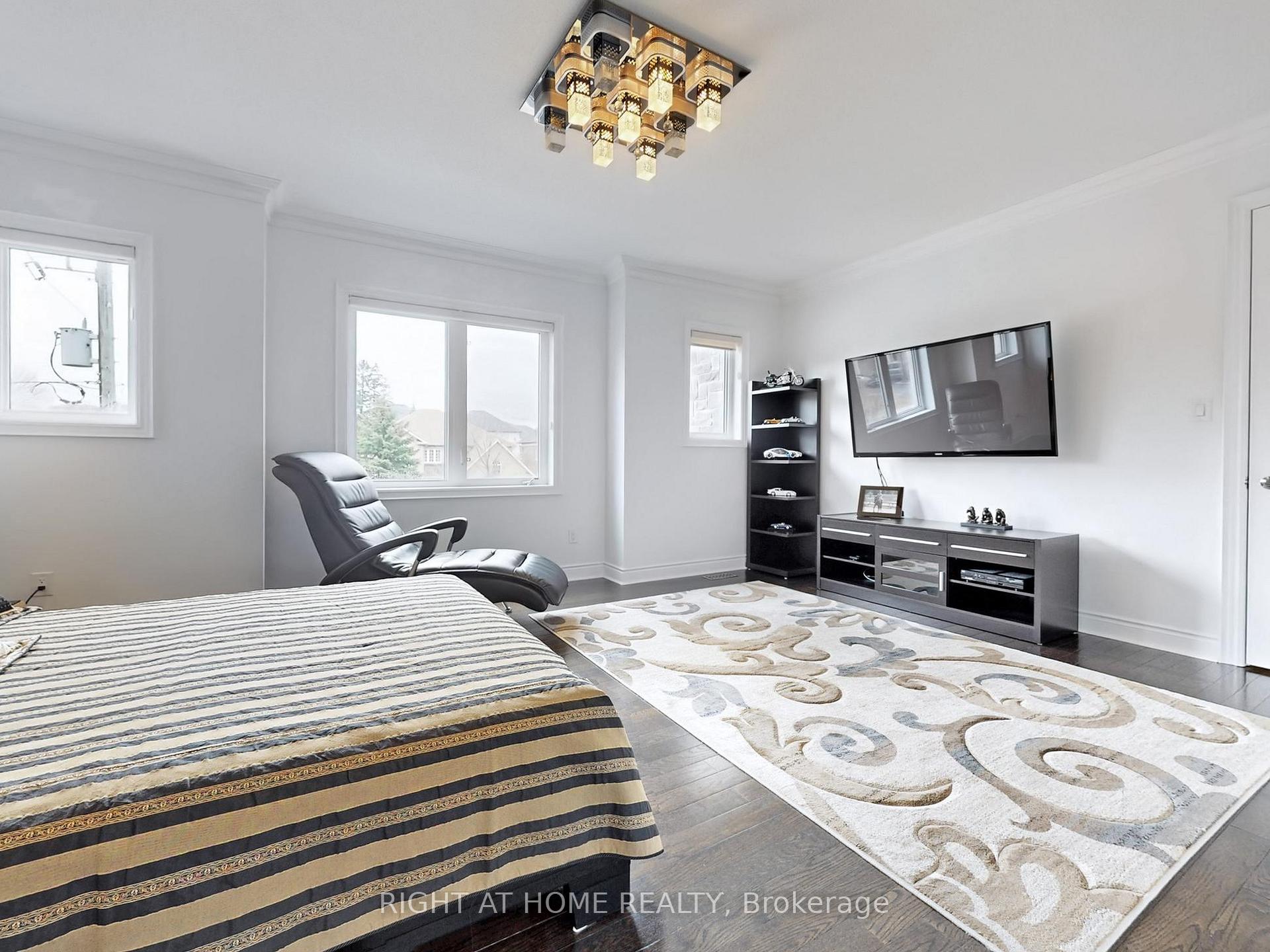 Photo 28 of 80 Puccini Drive, Richmond Hill, Oak Ridges — HOMEH