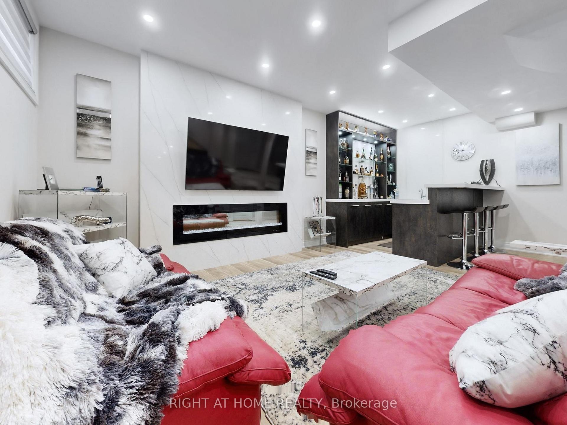 Photo 35 of 80 Puccini Drive, Richmond Hill, Oak Ridges — HOMEH