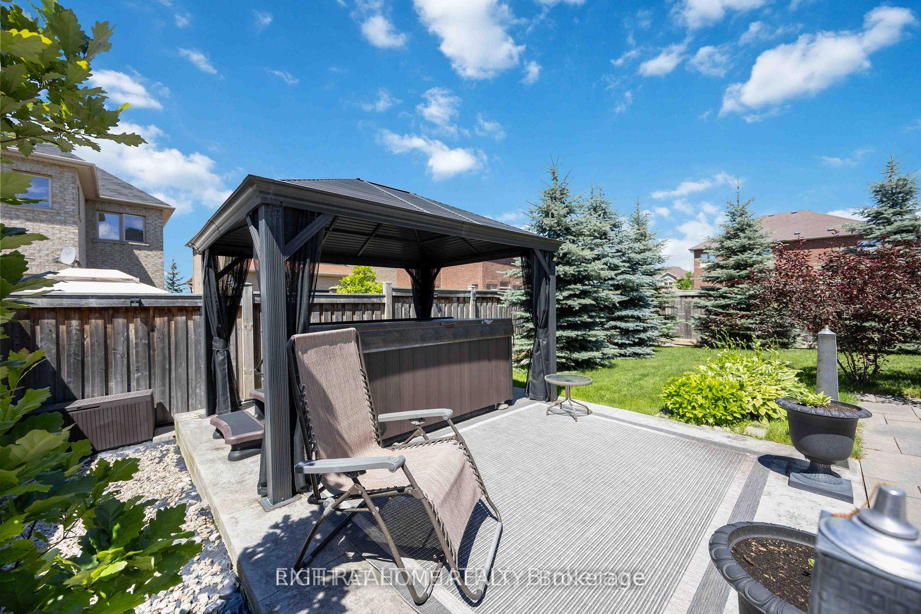 Photo 48 of 80 Puccini Drive, Richmond Hill, Oak Ridges — HOMEH