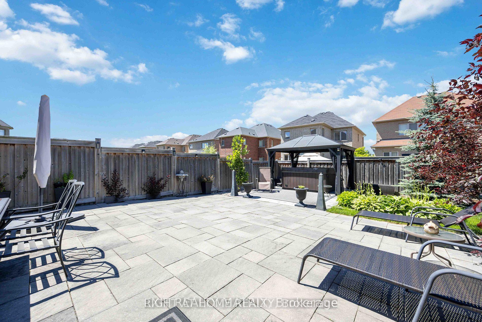 Photo 49 of 80 Puccini Drive, Richmond Hill, Oak Ridges — HOMEH