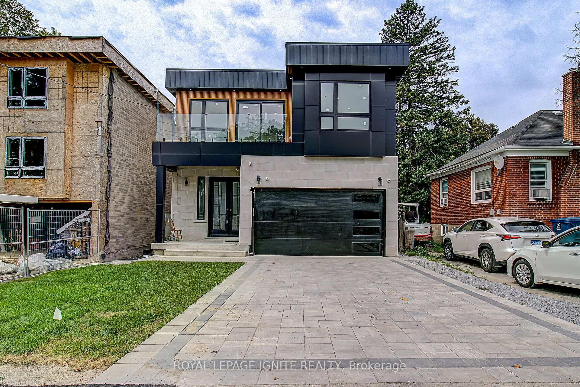 Photo 2 of 6 McCowan Road, Scarborough, Cliffcrest — HOMEH