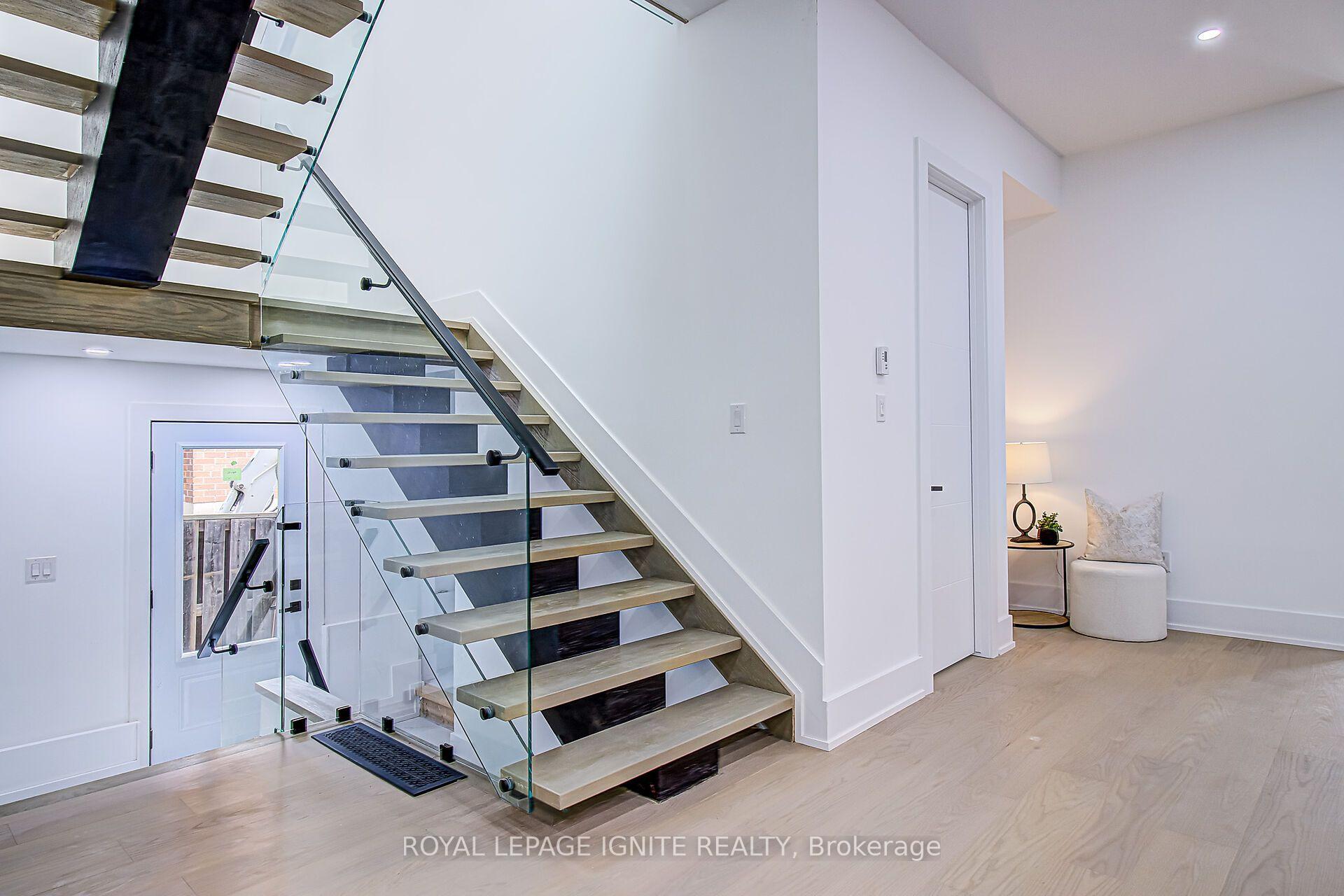Photo 20 of 6 McCowan Road, Scarborough, Cliffcrest — HOMEH