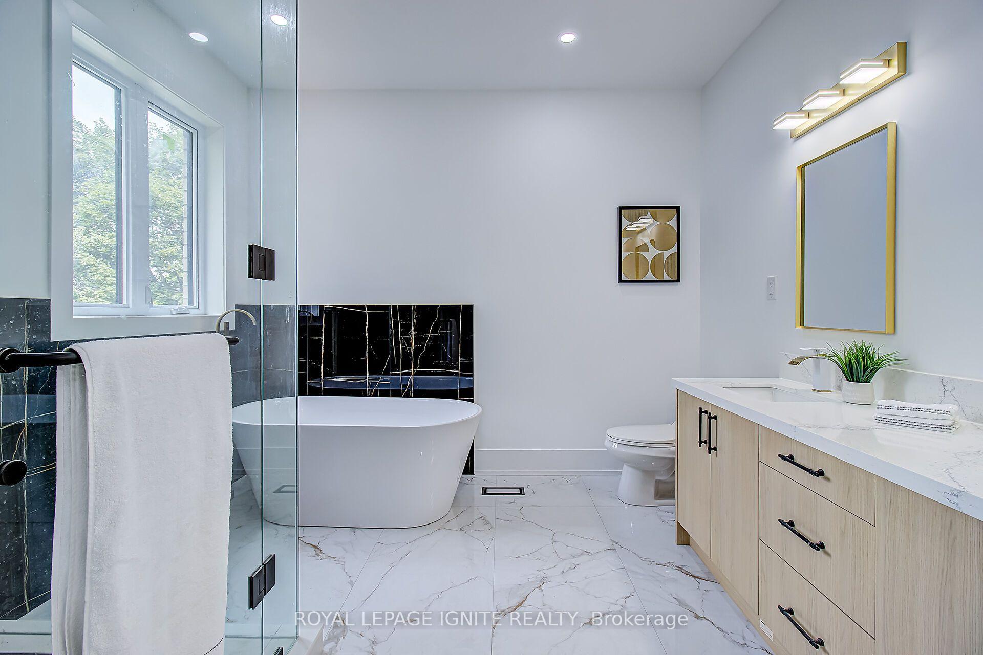 Photo 23 of 6 McCowan Road, Scarborough, Cliffcrest — HOMEH