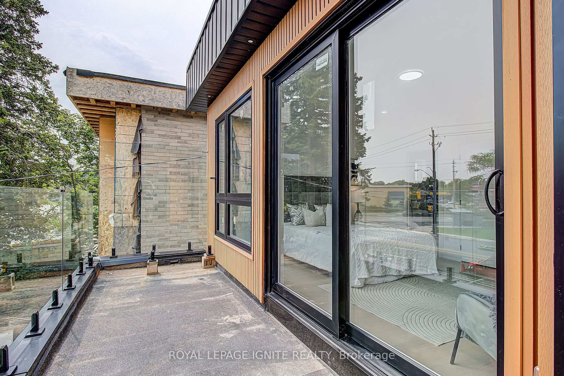 Photo 38 of 6 McCowan Road, Scarborough, Cliffcrest — HOMEH