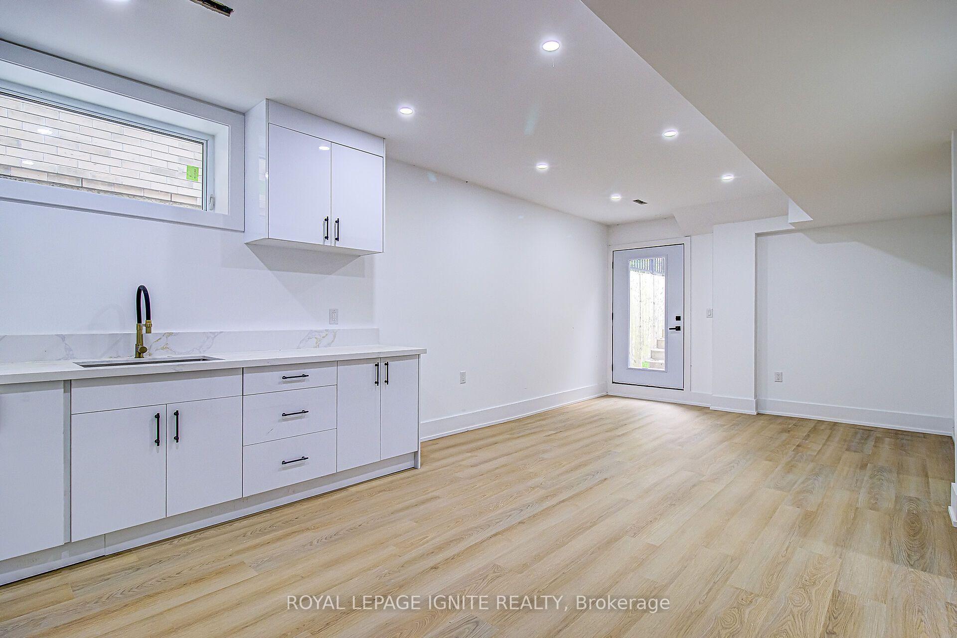 Photo 42 of 6 McCowan Road, Scarborough, Cliffcrest — HOMEH
