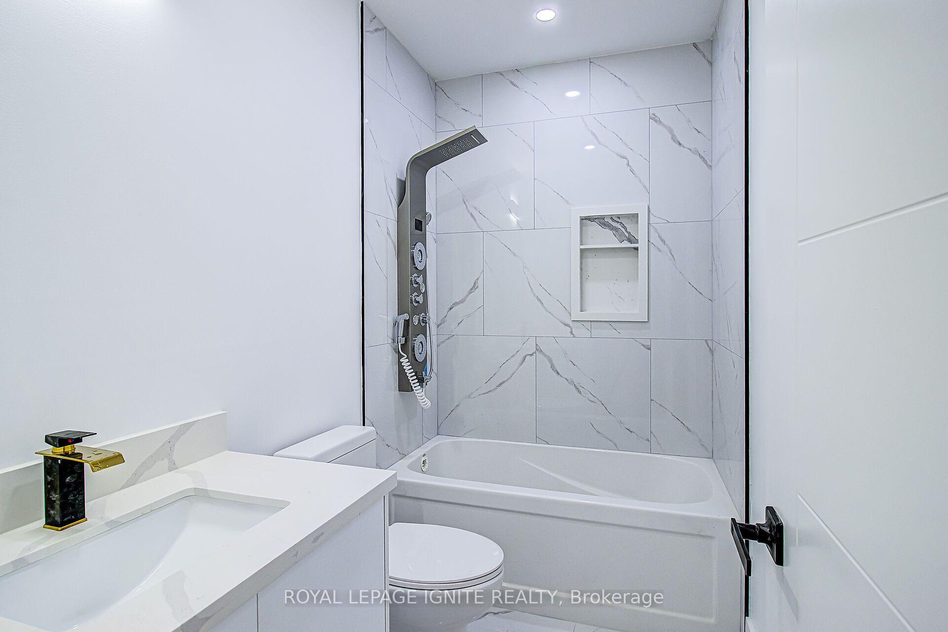 Photo 44 of 6 McCowan Road, Scarborough, Cliffcrest — HOMEH