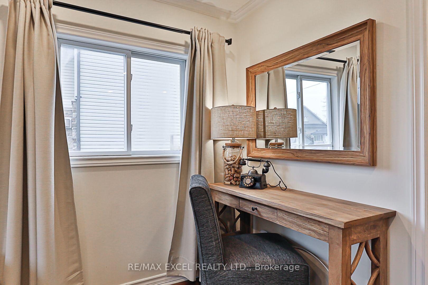 Photo 7 of 255 Parkway Avenue, Georgina, Keswick South — HOMEH