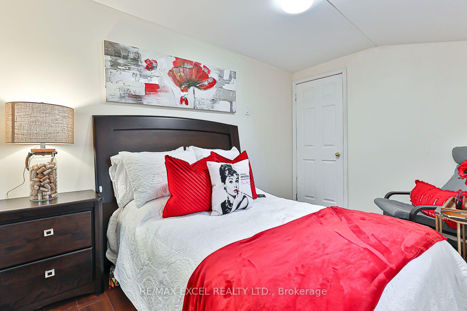Photo 20 of 255 Parkway Avenue, Georgina, Keswick South — HOMEH