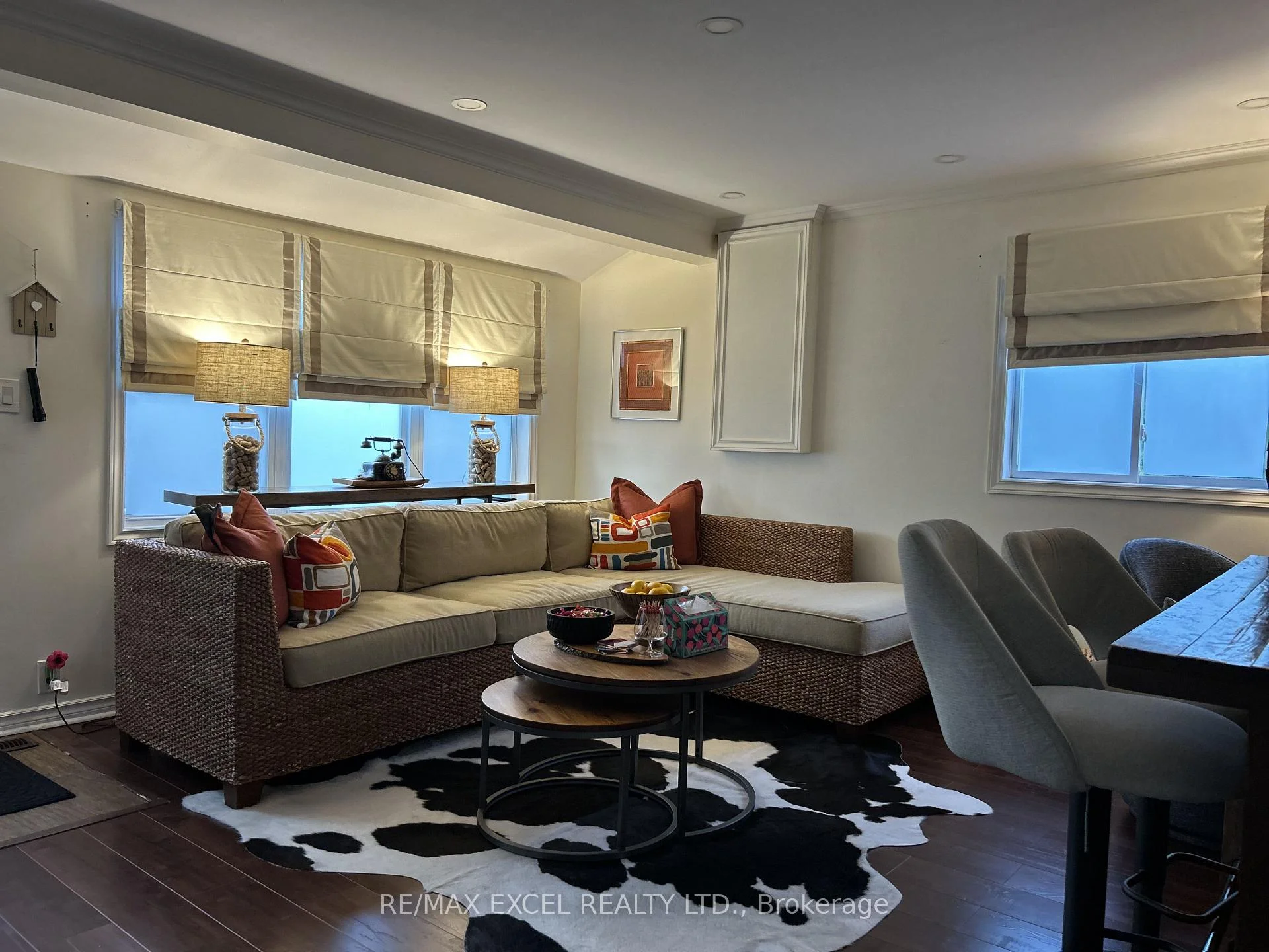 Photo 8 of 255 Parkway Avenue, Georgina, Keswick South — HOMEH