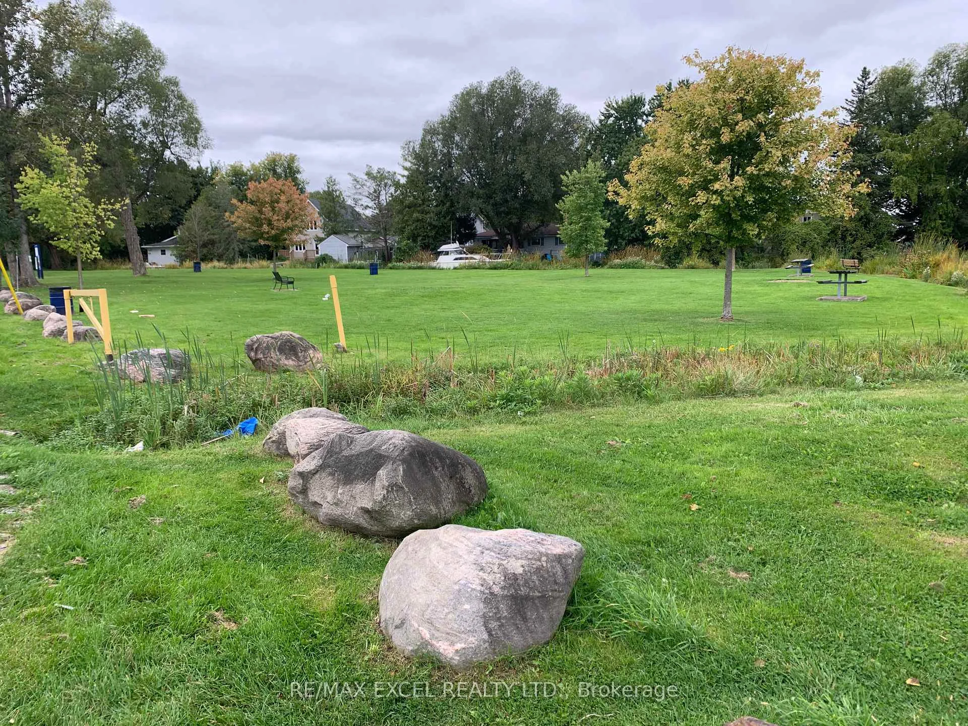 Photo 33 of 255 Parkway Avenue, Georgina, Keswick South — HOMEH