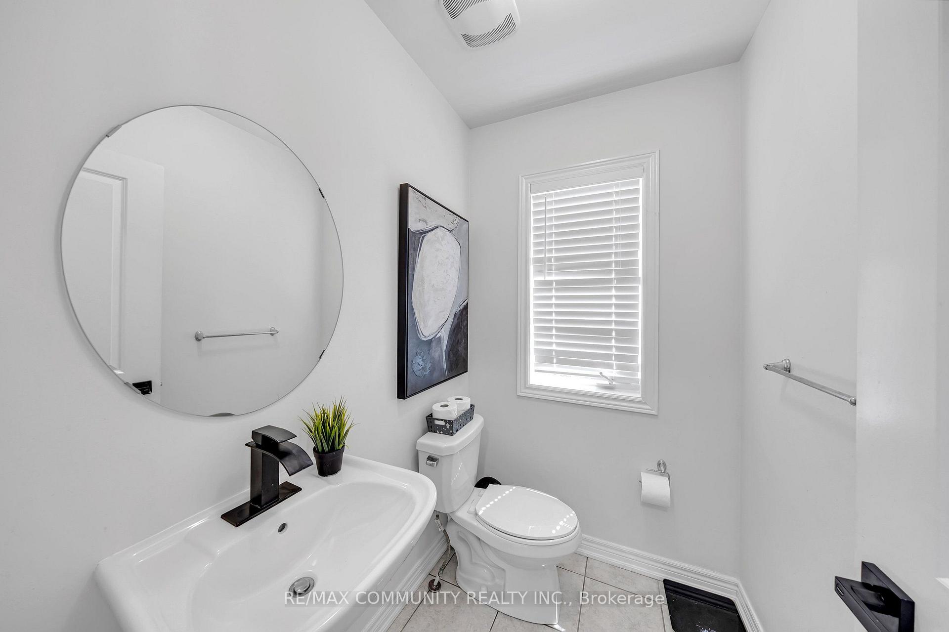 Photo 7 of 129 Mingay Avenue, Markham, Wismer — HOMEH