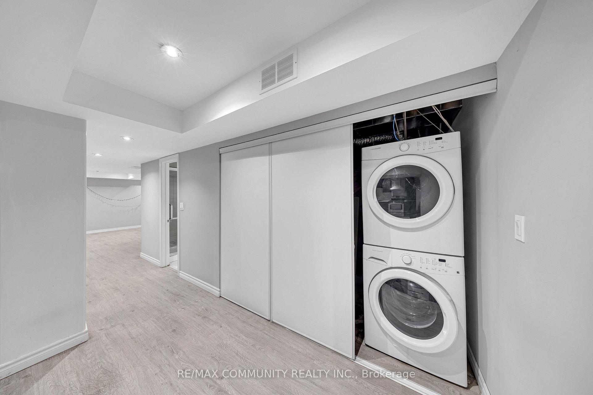 Photo 29 of 129 Mingay Avenue, Markham, Wismer — HOMEH