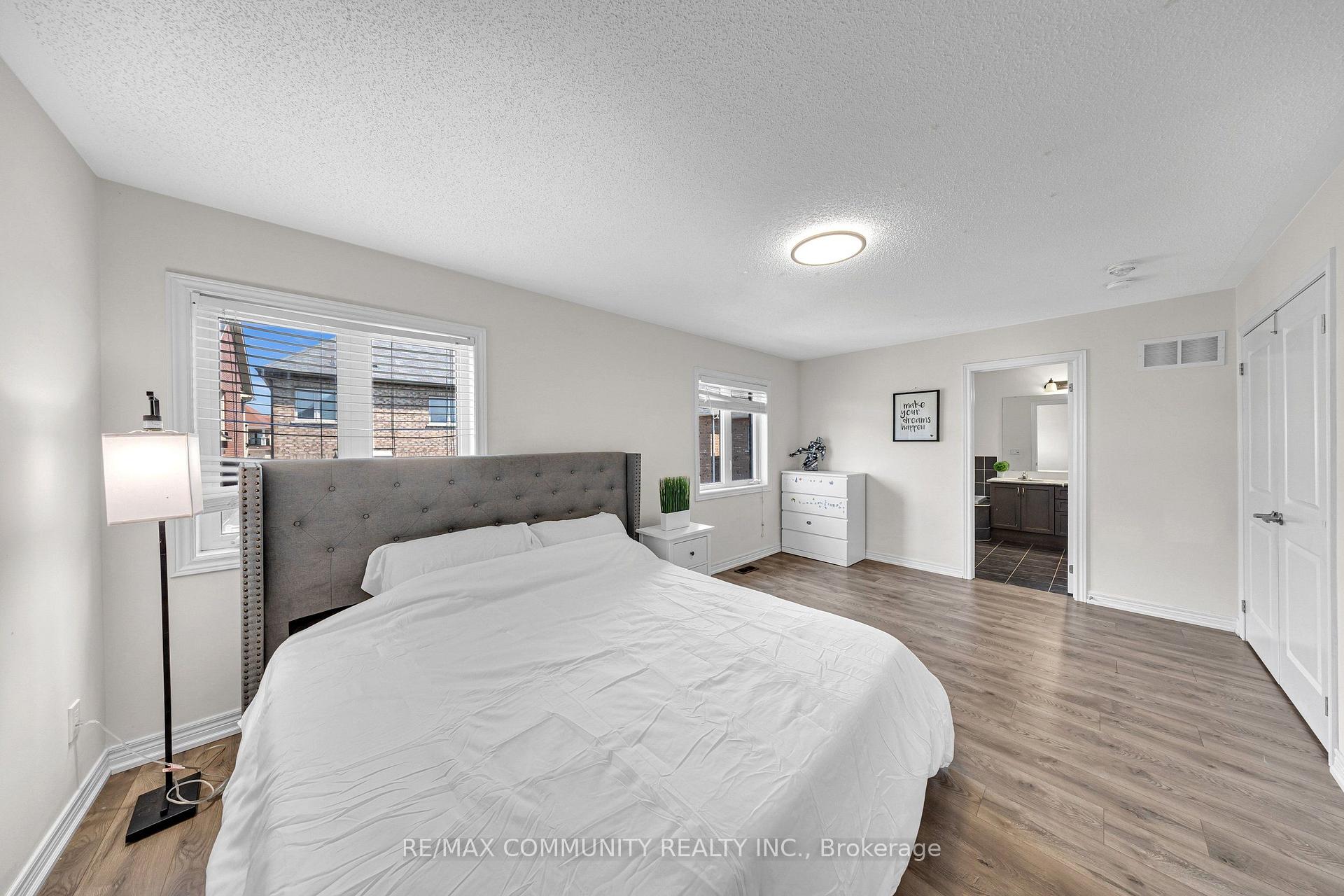 Photo 46 of 129 Mingay Avenue, Markham, Wismer — HOMEH